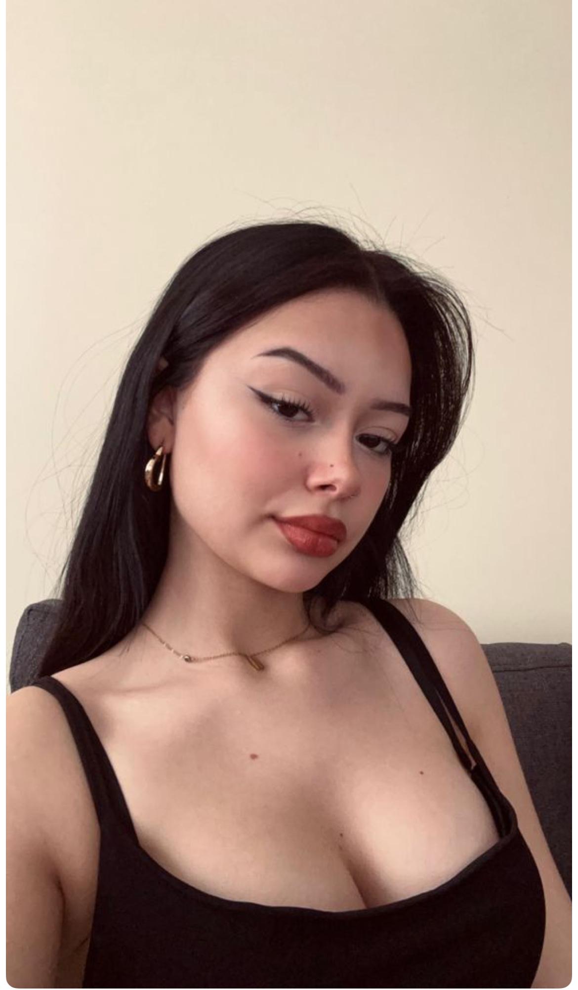 Edirne Escort Farkıyla Kendinizi Şımartın